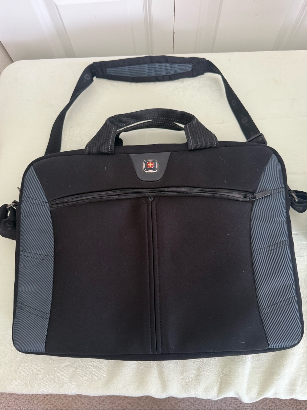 SwissGear Black and Gray/Green Laptop Messenger Bag
